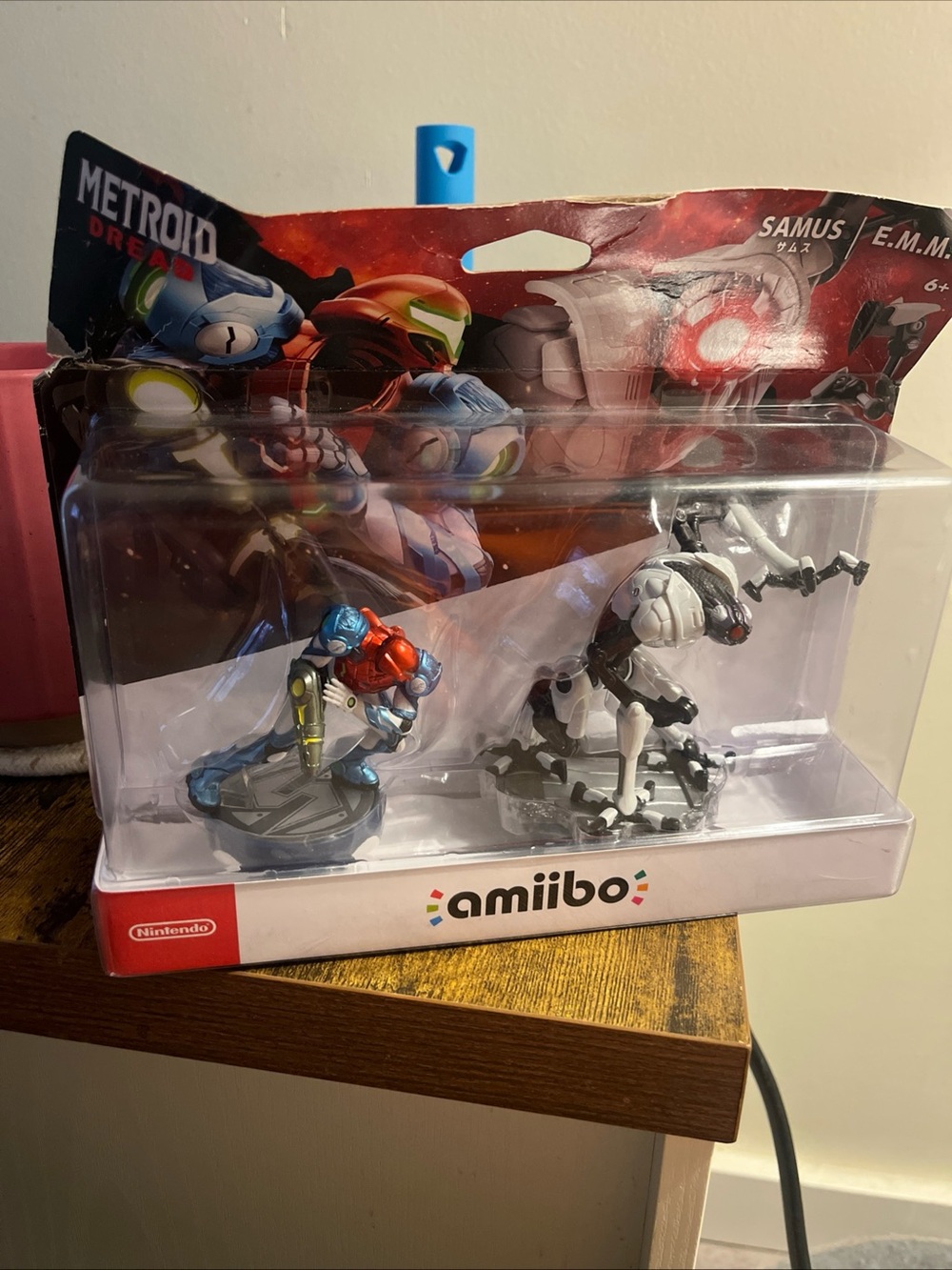 Nintendo Metroid Dread Samus & E.M.M.I. Amiibo 2-Pack - Blue, Red, White
